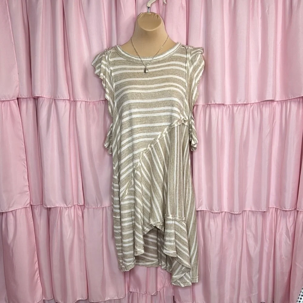 104. Free People Striped Ruffle Sleeve Asymmetrical Tunic Top XS - Picture 3 of 9